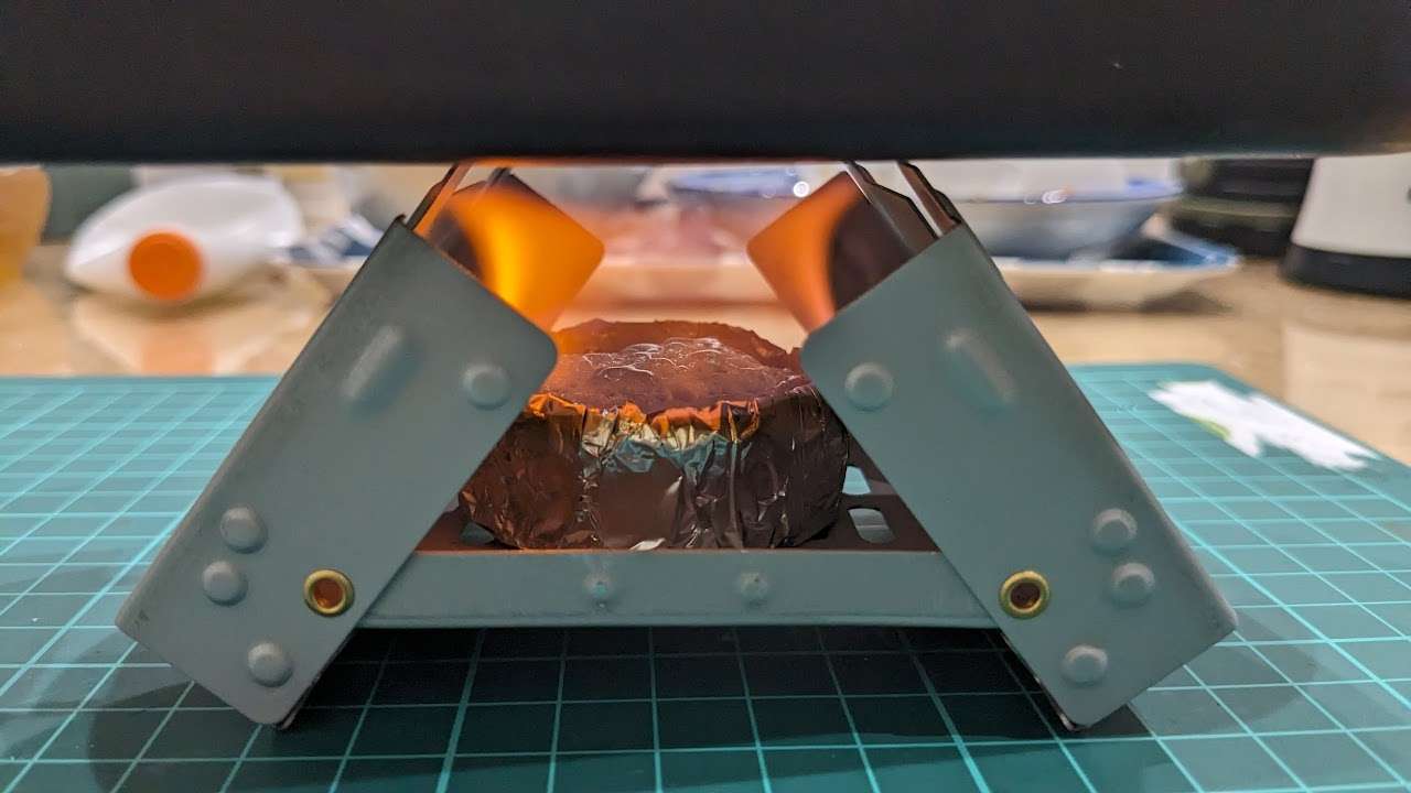 フッ素加工メスティンとミニストーブ