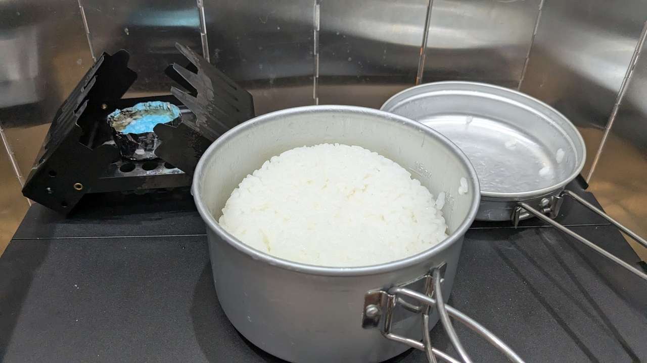 炊飯時の米と水の深さの比率